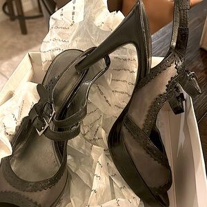 Marc Fisher Gray Multi Leather MFPHILICIA 7.5